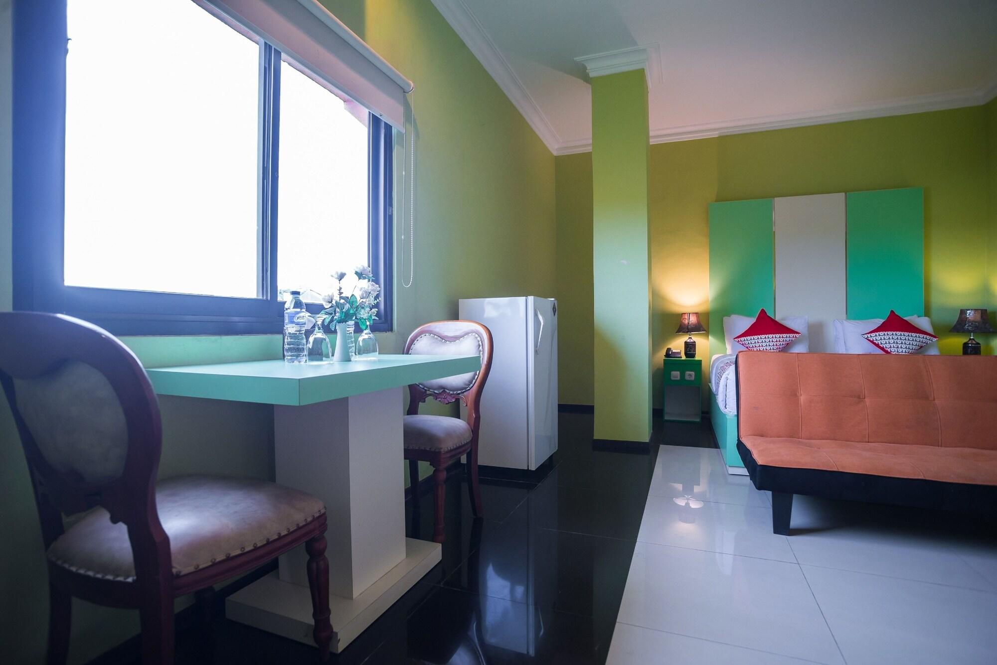 Royal Park Hotel Самаринда Экстерьер фото